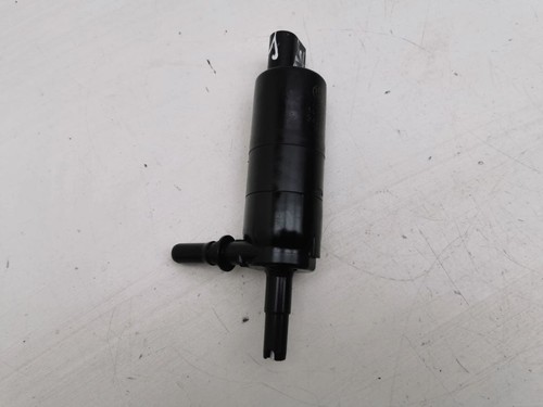 BMW 5 F10 F11 2013 Pumpe Scheinwerferreinigungsanlage 721779202 AMD128973