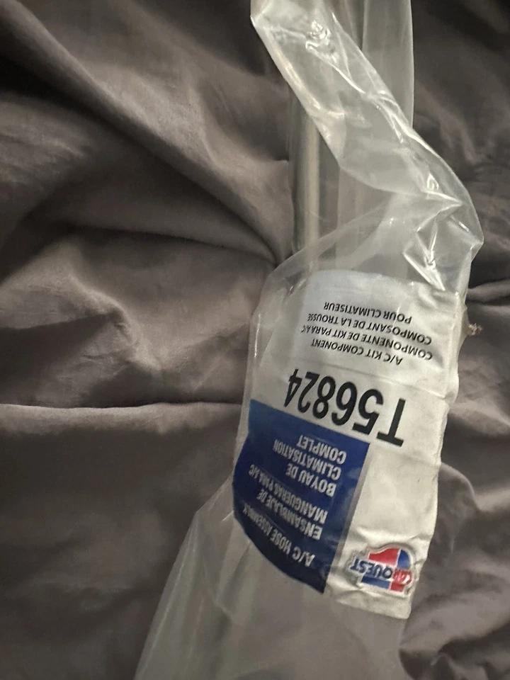 Línea líquida de aire acondicionado con conjunto de manguera de tubo de orificio 4 estaciones 56824 Dodge Ram 98-01 Foto 2 de 4