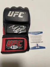 Khamzat Chimaev Signed UFC Glove BECKETT BAS COA BORZ Auto IP Autographed kk