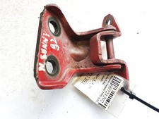 Porte arrière et accessoires Nissan SUNNY