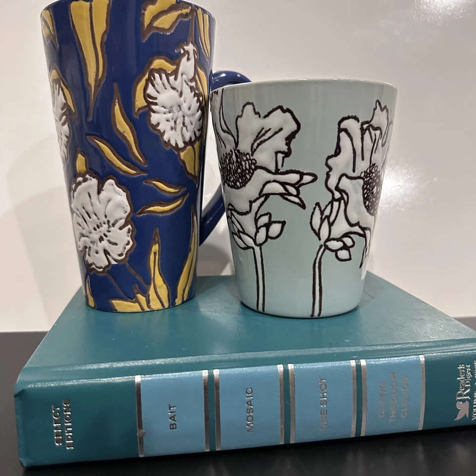 Spectrum Set of 2 Blue Yellow White Flower Floral Coffee Mugs - Image 2 of 4