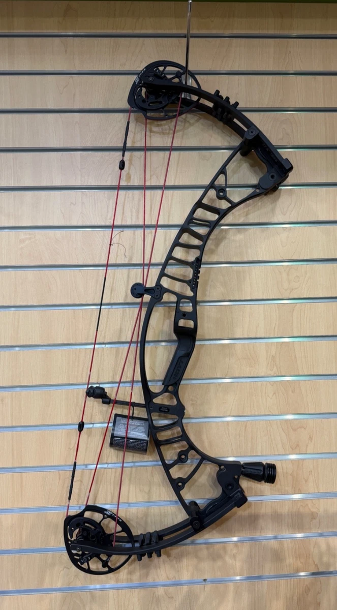 Hoyt CRX 32 #2 – Arc à Poulies Complet Avec Corde – Neuf, Made In USA