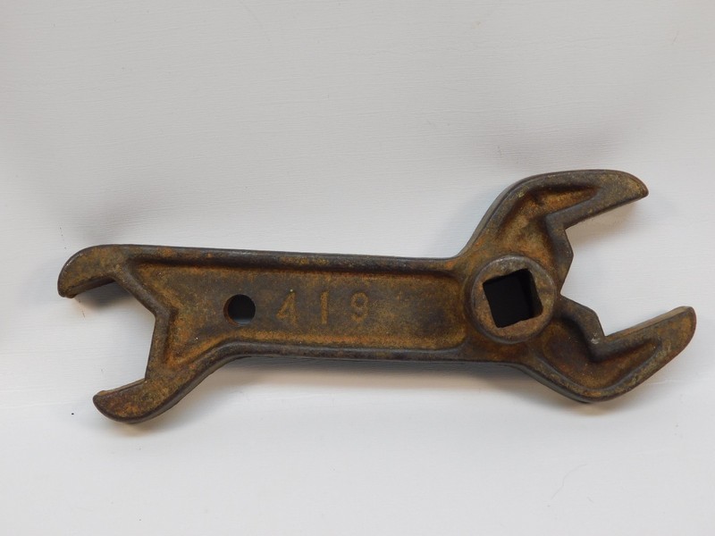 Unusual Antique Open End Wrench ● 419 M