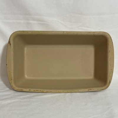 The Pampered Chef Family Heritage Collection Stoneware Loaf Pan Beige Oven Safe