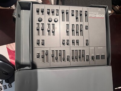 Roland／PG-800 Roland PG-800 JX-8P Dedicated Controller Synthesizer Programmer