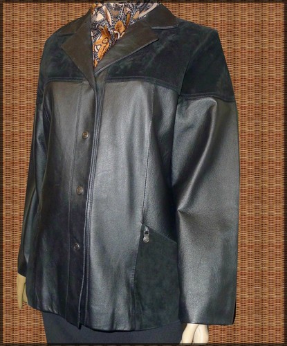 Short vintage black leather and suede coat, excellent condition. Sz 10-11