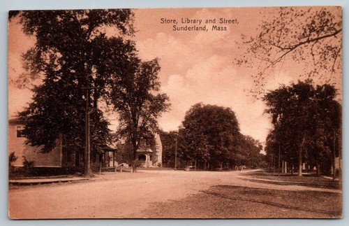Sunderland Massachusetts Laden, Bibliothek und Straßenpostkarte