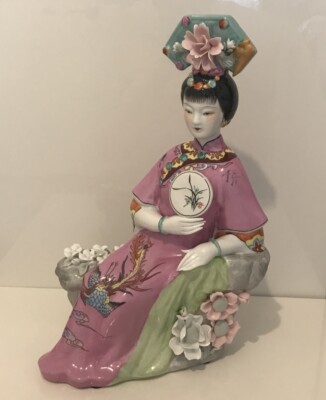 Vintage Kunst Porzellan asiatische Geisha Mädchen groß, 15x10x6 Figur Statue rosa/blau  