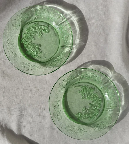 2 Sharon Cabbage Rose 6” Uranium Green Depression Glass Dishes MINT!