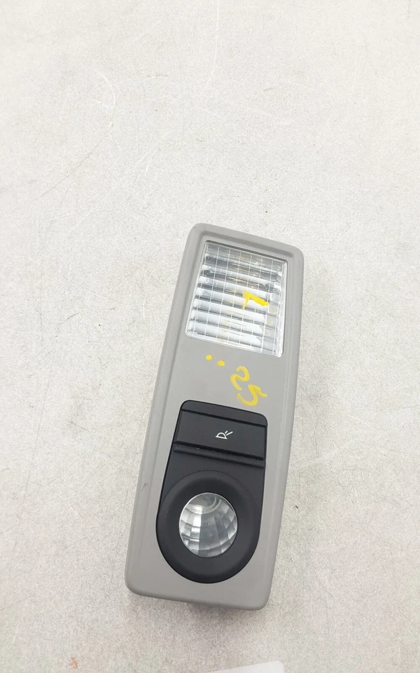 2011-2017 BMW X3 REAR LEFT SIDE INTERIOR READING DOME LIGHT LAMP OEM 9215623 - Image 4 of 4