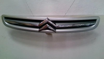 Calandre CITROEN XSARA PICASSO PHASE 2 DV6ATED4_9HX - Photo 1/4