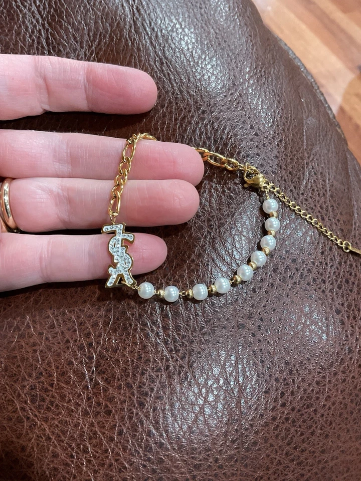 Pulsera YSL Saint Laurent Cassandre cadena perlas logotipo Foto 2 de 4