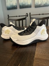 Under Armour Curry 3Z7 Size 7Y White Black 3026623-100