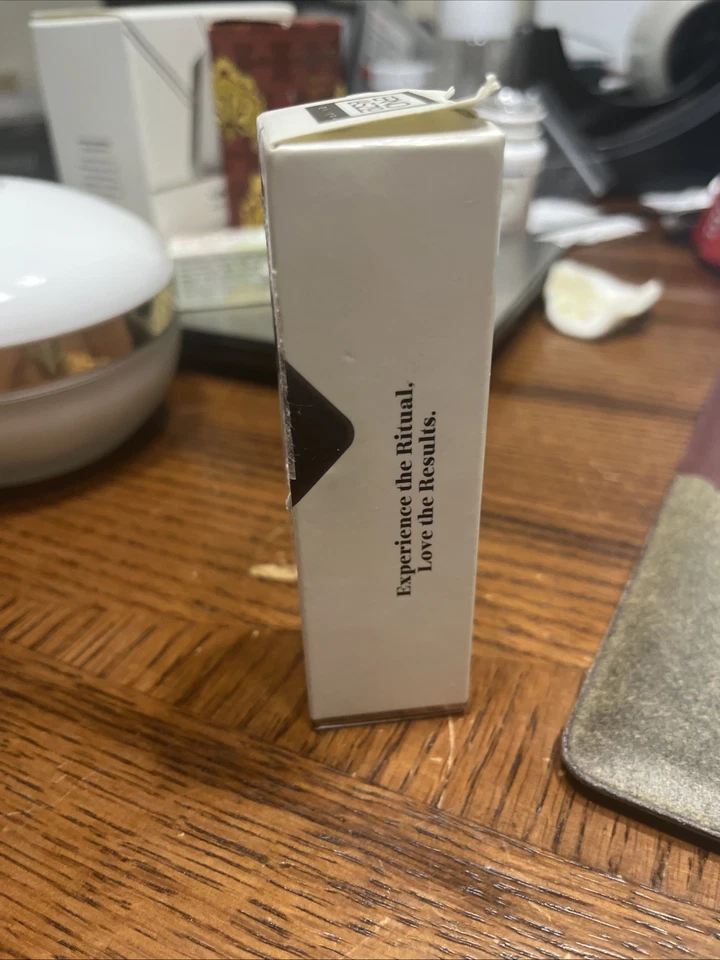 ERNO LASZLO: EXFOLIATE DETOX DETOXIFYING CLEANSING SET 15ml 17ml Travel Size - Image 2 of 4