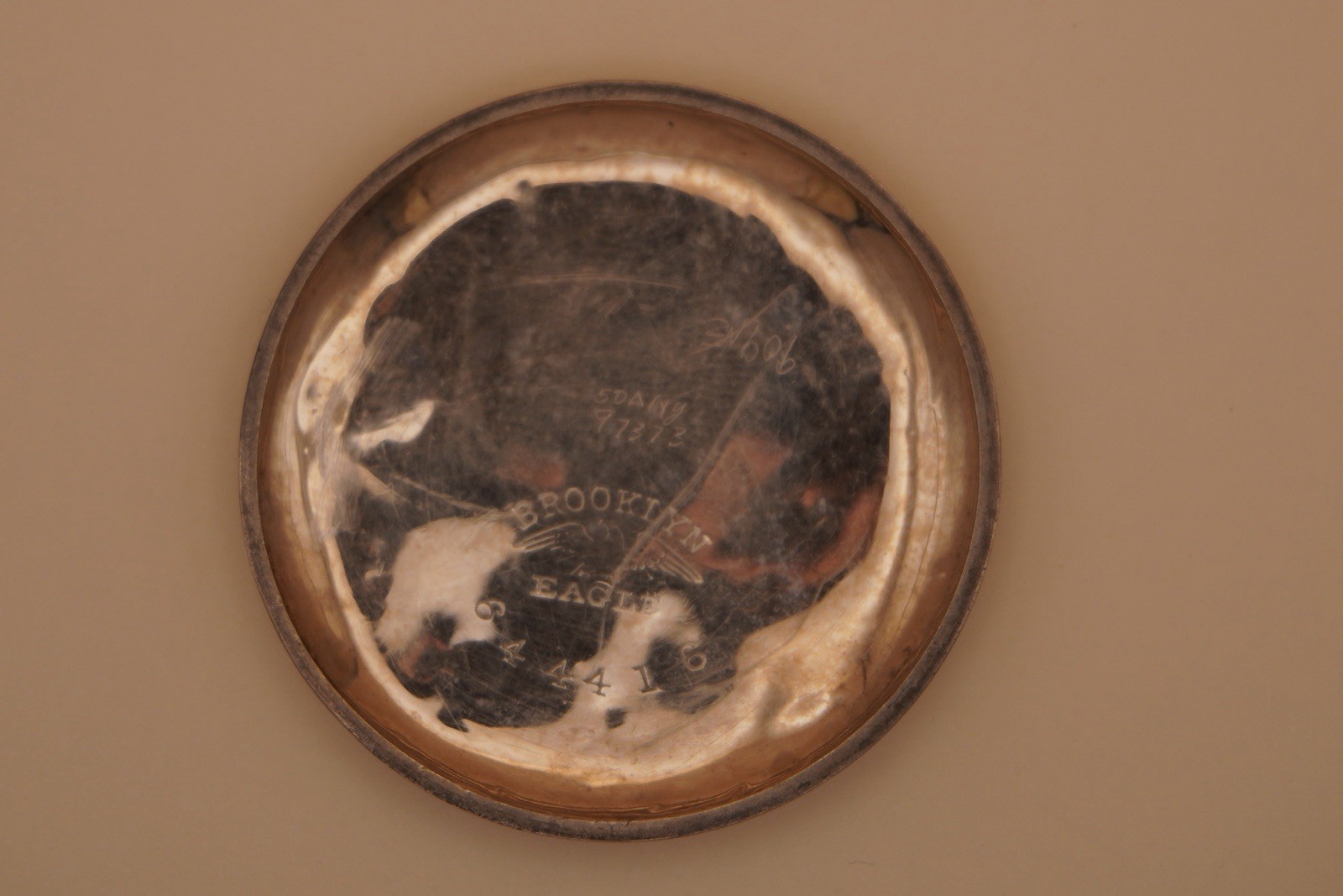 1953 Solid 8K Gold Brooklyn Eagle Case Working El… - image 4