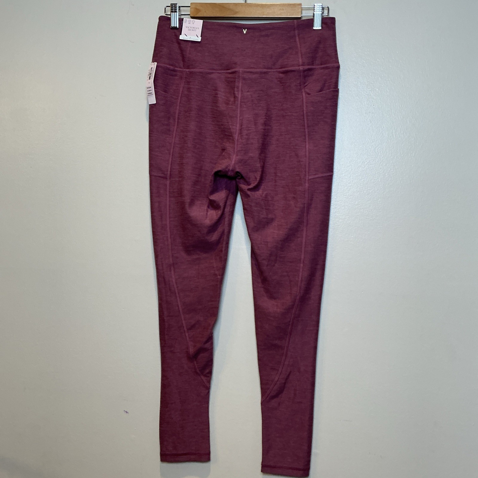 NWT Victoria’s Secret Incredible Essential Legging 28” Inseam Pink Women’s Sz 12 thumbnail 4