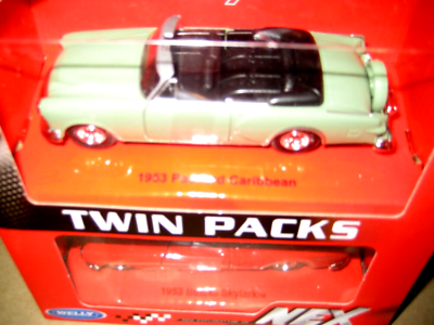 Welly NEX Twin Packs Die Cast Cars 1953 Packard Caribbean 1953