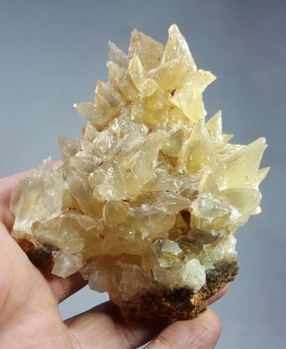 Natural Dog Tooth Calcite Clusters Crystal Specimens Lot 11Pcs 5.1kg - Picture 3 of 12