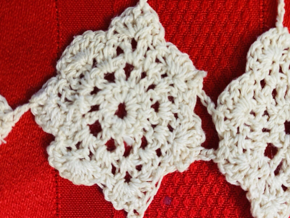 Table Runner Crochet In Cream Cotton BOHO Handmade - Image 4 of 4