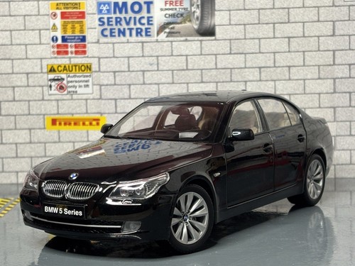 1:18 *EN CAJA* KYOSHO BMW 550i Facelift E60 (Negro) ¡COCHE MODELO LHD! *5 Series*! - Imagen 11 de 13