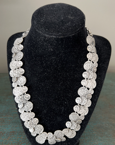 TURKISH SILVER PLATED ZINC HAND HAMMERED COIN MODERNIST ABSTRACT NECKLACE 22" - Bild 8 von 13