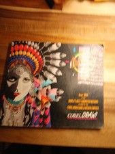 COREL DRAW ART SHOW 4 WORLD'S BEST COMPUTING DESIGNS CD-ROM INCLUDED