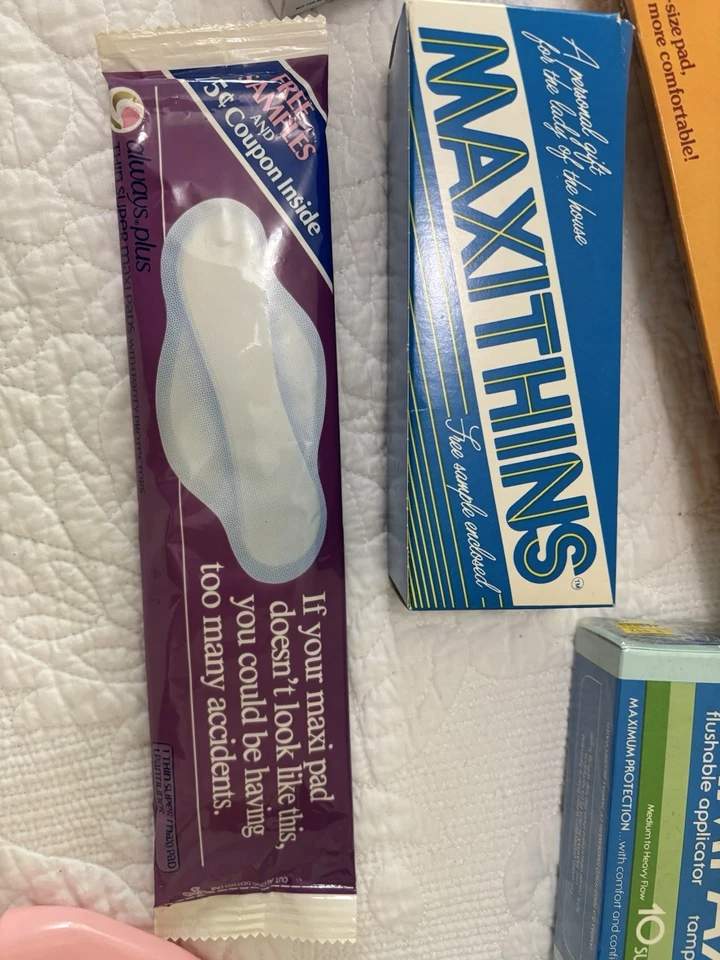 Almohadillas de tampones femeninos vintage productos caja sellada con cajas abiertas varias Foto 3 de 4