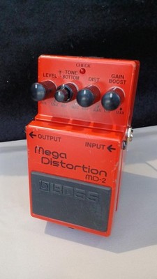 Boss MD-2 Mega Distortion Gitarrenpedal