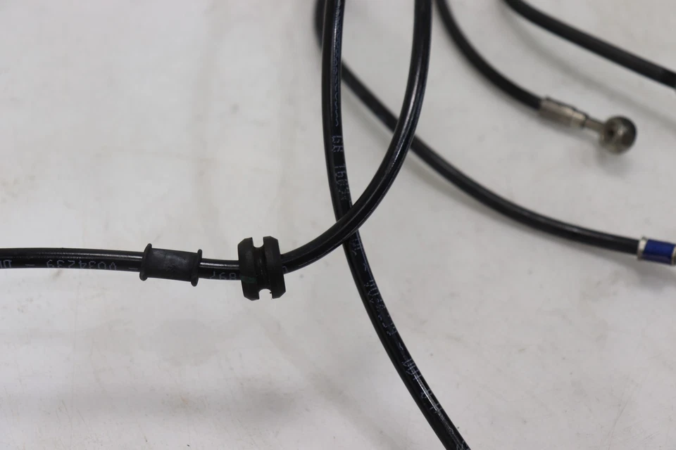 Aprilia RSV4 2021 OEM Juego de mangueras ABS delanteras traseras mangueras Foto 4 de 4