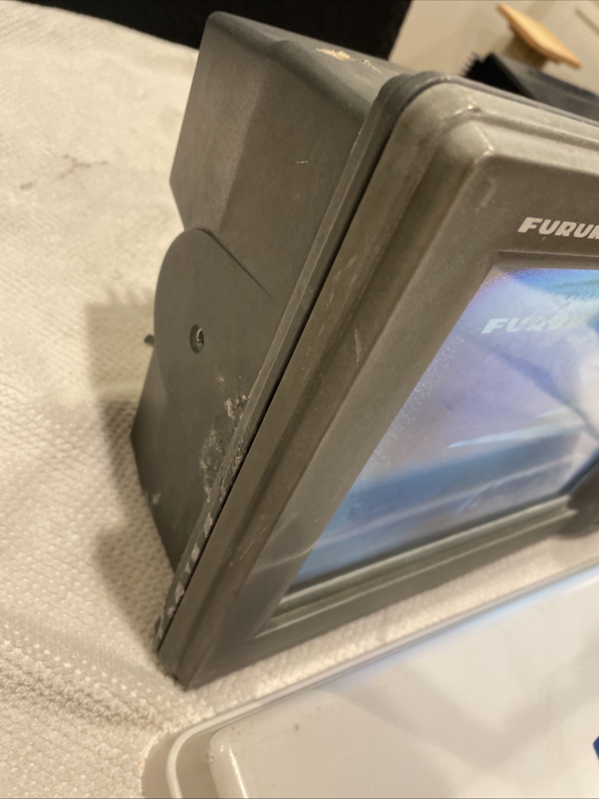 Furuno RDP 149 VX2 10" Navnet GPS Radar Chartplotter Display C-Map With Suncover