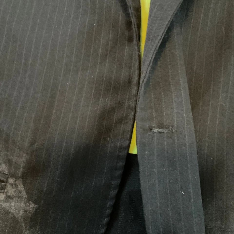 Blazer a rayas negro vanguardista con forro con estampado de calavera rosa gótico Foto 3 de 4