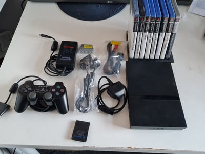 PS2 Slim Bundle. Pad, Speicherkarte, Spiele, Ständer, Kabel etc. Sonic, Getaway, Gun.