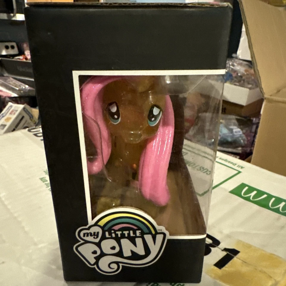 Figura Vinilo Funko My Little Pony Fluttershy Chase Variante Brillo Transparente. ¡Raro! Foto 2 de 4