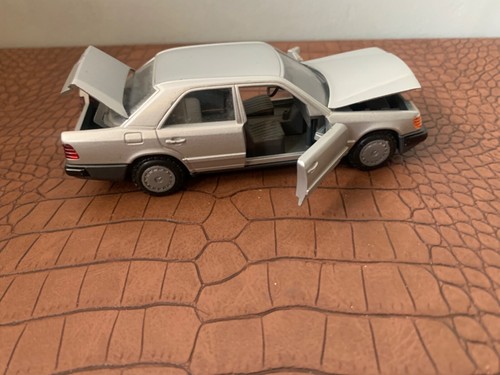 B67 1:35 CURSOR MODEL 1084 MERCEDES-BENZ 200 - 300 ED GREY. - Picture 11 of 18