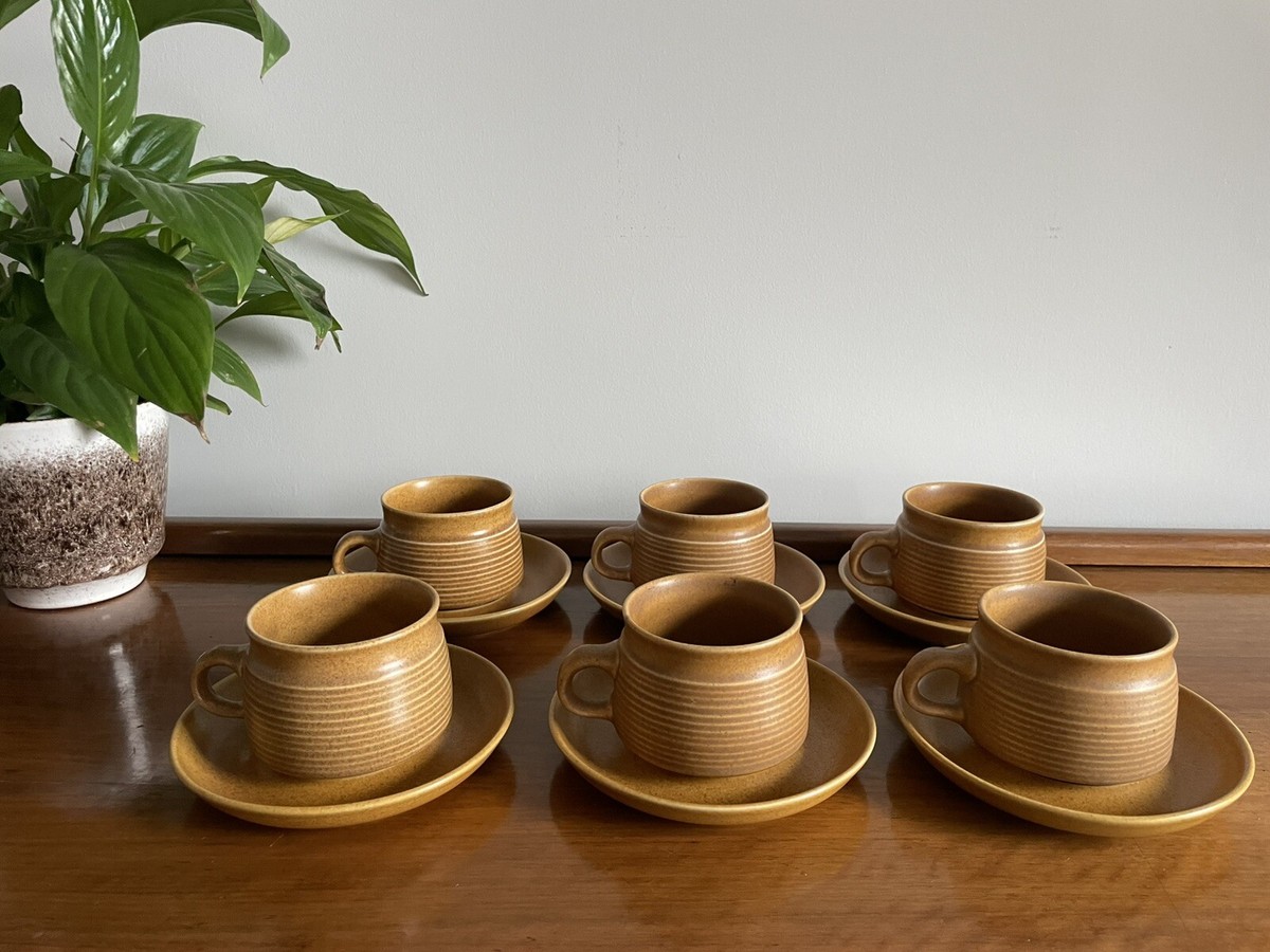 Denby Langley canterbury set of x tea cups and saucers UK