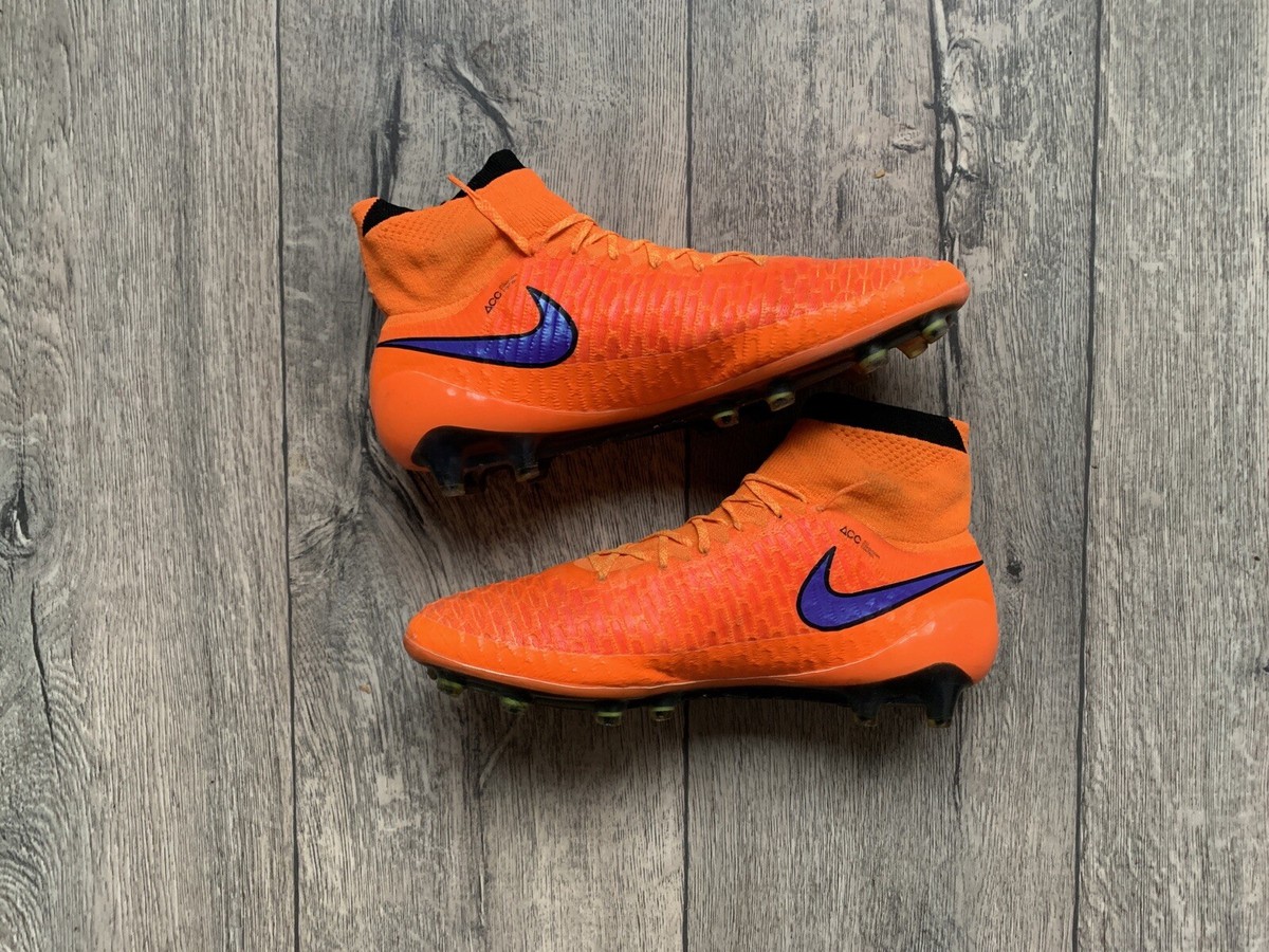 orange nike magista