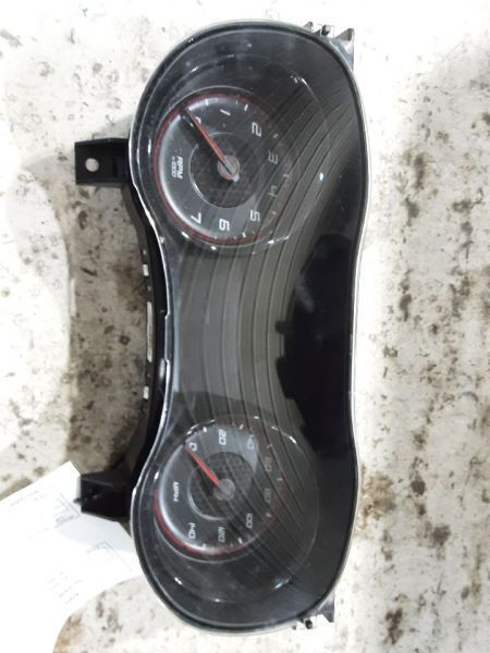 2017 Dodge CHARGER Speedometer Cluster 140 MPH With Gloss Black Trim 68310257AC