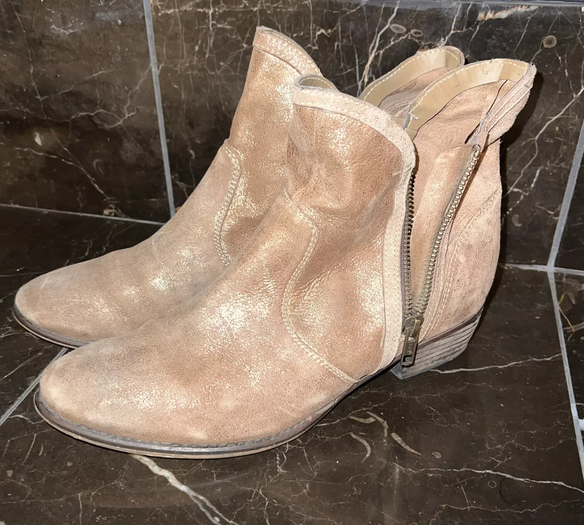 Seychelles metallic sale booties