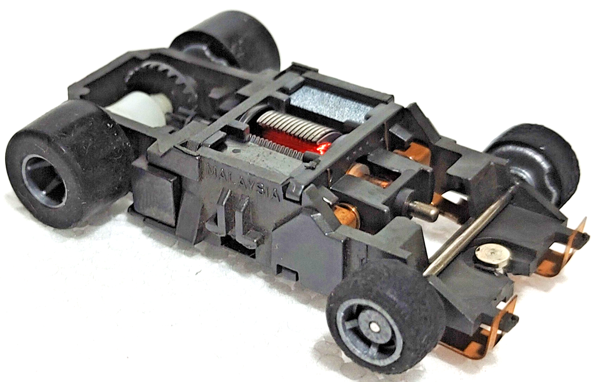 TYCO Mattel Magnum 440 X2 HO Slot Car Grey NARROW Chassis Grey