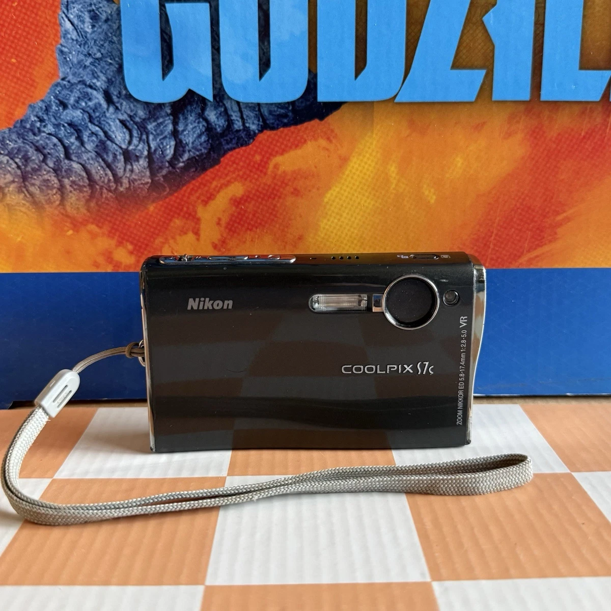Nikon COOLPIX S7 7-7.9MP Digital Cameras for Sale | Shop New