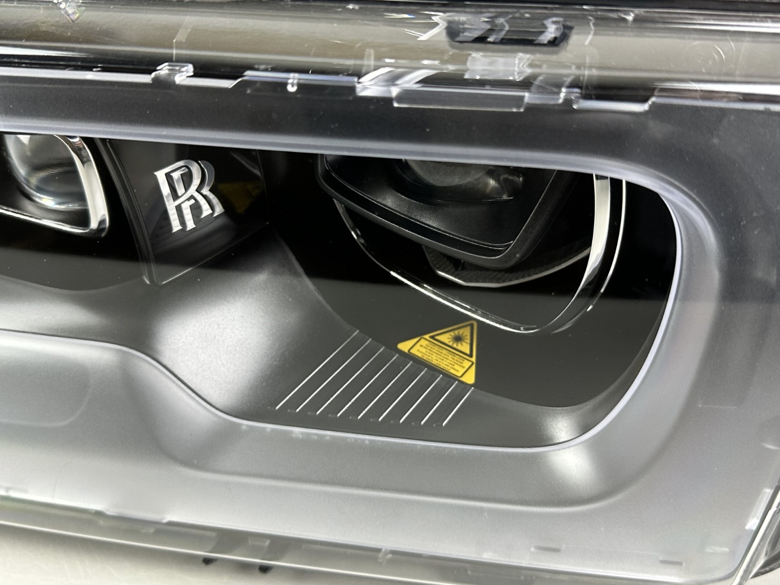 PERFECT! 2019-2024 Rolls-Royce Cullinan Left Driver Side Laser Headlight OEM
