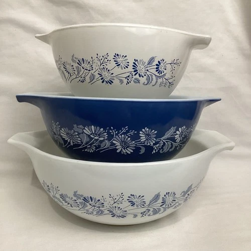 Vintage PYREX Cinderella blue Colonial Mist 3 nesting bowls set 441 442 443