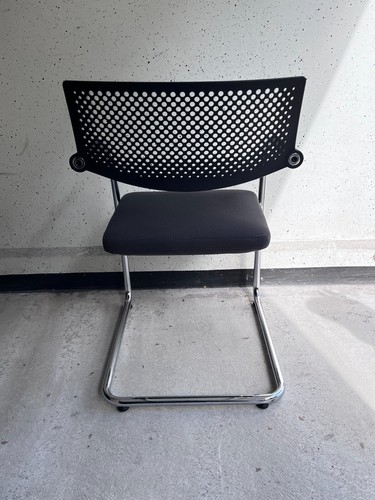 Vitra Visavis Besucherstuhl Freischwinger Stoff Dunkelgrau Wartezimmer - Bild 3 von 8