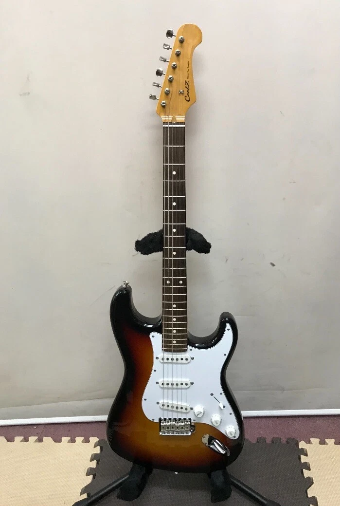 Cool-Z ZST-1R Make You Creative S/N B160056 Electric Guitar Made