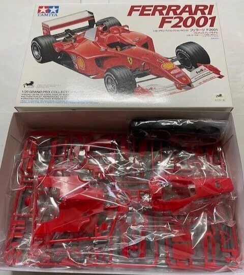 TAMIYA 1:20 KIT AUTO F1 FERRARI F2001 GRAND PRIX COLLECTION N. 52 ART 20052 - Immagine 2 di 2