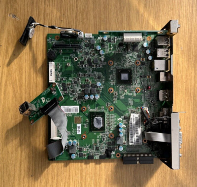 Mainboard CK 77-1 3 94v-0 E85792 mit Intel SR08N CPU Gebraucht