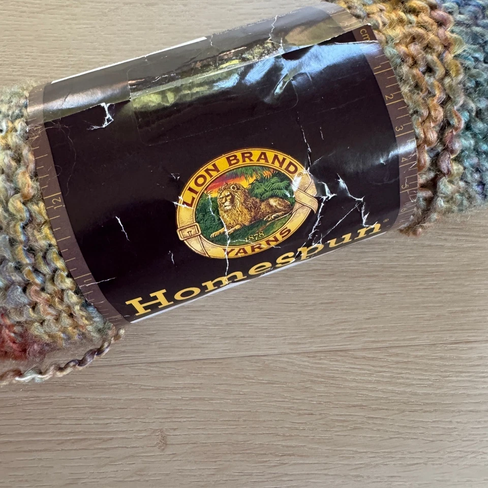 Hilo casero marca Lion 407 pintado desierto voluminoso mezcla acrílico suministro artesanal Foto 2 de 4