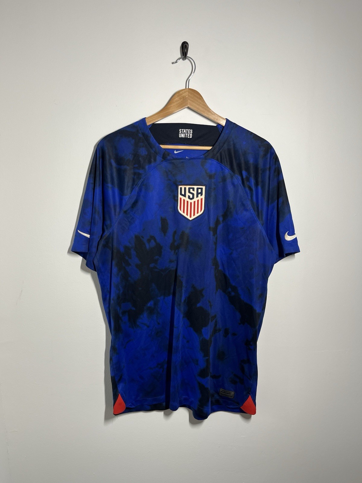 Nike USMNT Team USA 2022 World Cup Pre-Match Training Jersey Blue Tie Dye Mens L