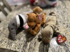 Ty Beanie Babies Ants the anteater Humphrey the camel  scaly the lizard. New