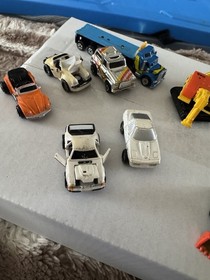 Lot of 16 Vintage Micro Machines Galoob Mixed Lot & Extra Parts